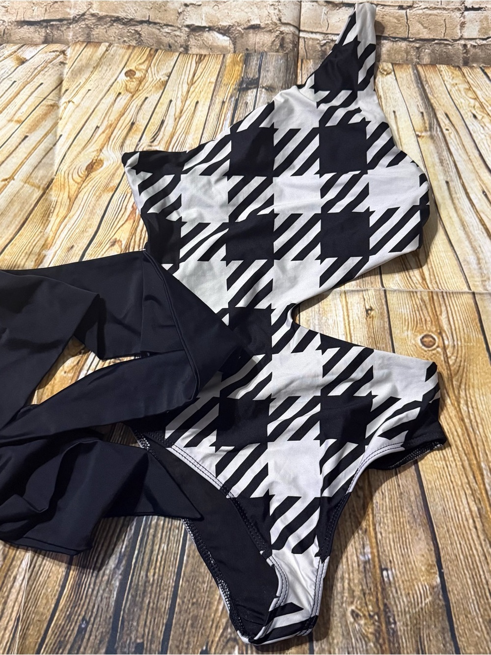 NEW Beach Riot Swimwear Size XS Carlie One Piece Houndstooth Swimsuit Cutout - Picture 2 of 5